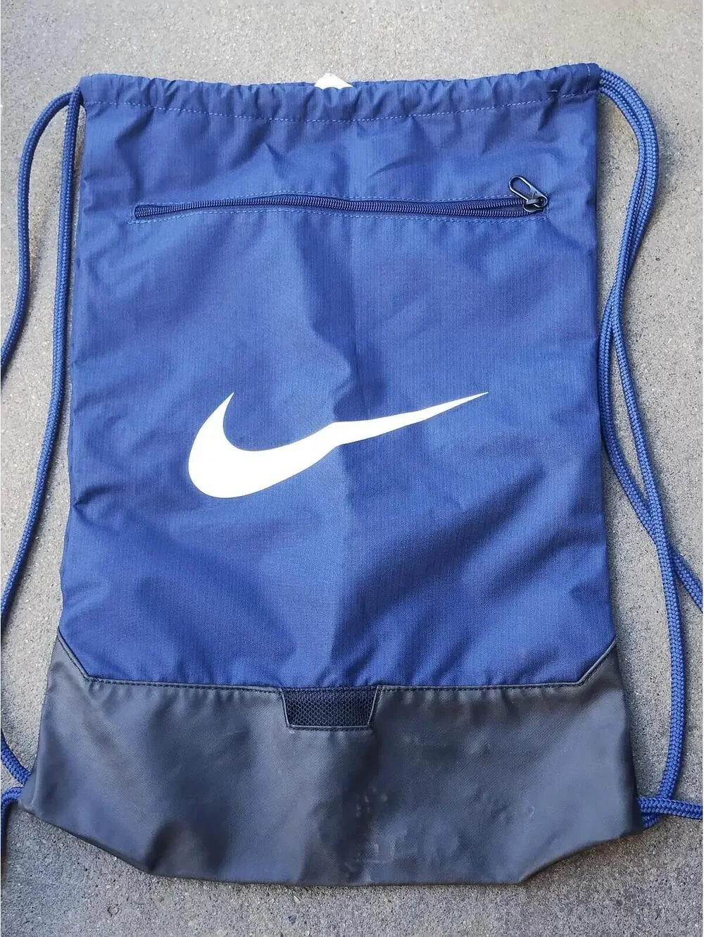 Nike Backpack/Book Bag Royal Blue Compartments and drawstring‎ bag